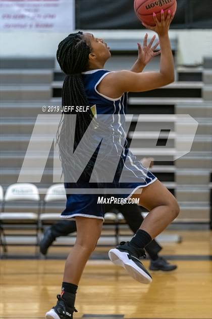Thumbnail 2 in Western Branch @ Hickory photogallery.