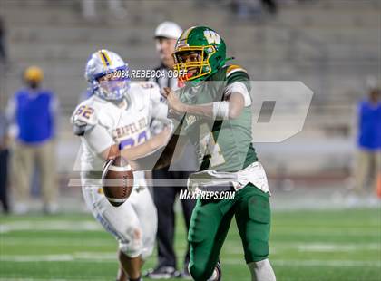Thumbnail 2 in Worthing vs. Chapel Hill (UIL Football 4A D1 Region 3 Area Playoff) photogallery.