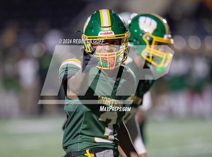 Thumbnail 1 in Worthing vs. Chapel Hill (UIL Football 4A D1 Region 3 Area Playoff) photogallery.