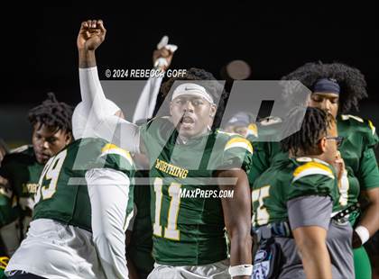 Thumbnail 2 in Worthing vs. Chapel Hill (UIL Football 4A D1 Region 3 Area Playoff) photogallery.