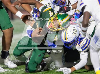 Thumbnail 3 in Worthing vs. Chapel Hill (UIL Football 4A D1 Region 3 Area Playoff) photogallery.