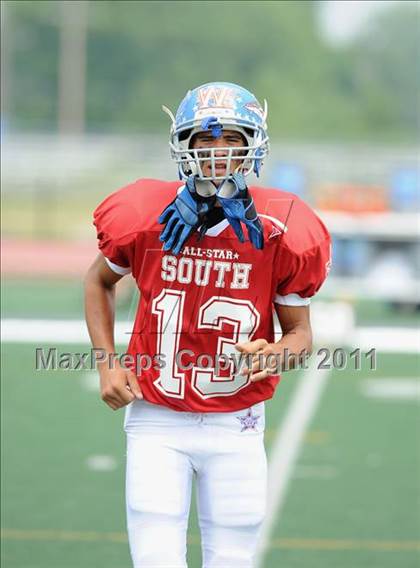 Thumbnail 2 in WFCA D4-7 All-Star Football Game photogallery.