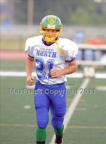 Thumbnail 2 in WFCA D4-7 All-Star Football Game photogallery.