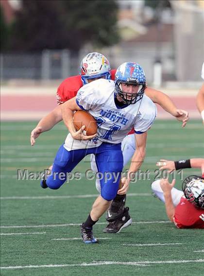 Thumbnail 3 in WFCA D4-7 All-Star Football Game photogallery.