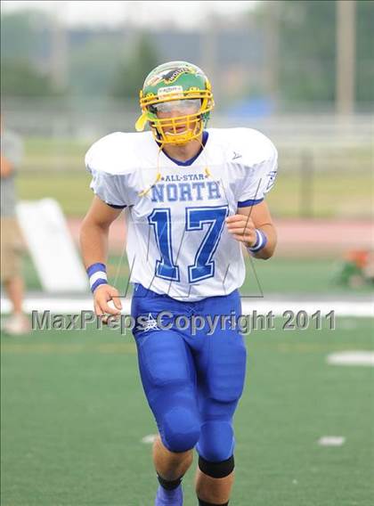 Thumbnail 2 in WFCA D4-7 All-Star Football Game photogallery.