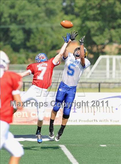 Thumbnail 3 in WFCA D4-7 All-Star Football Game photogallery.