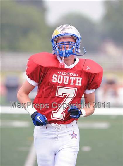 Thumbnail 2 in WFCA D4-7 All-Star Football Game photogallery.