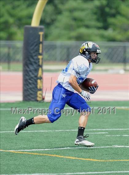 Thumbnail 3 in WFCA D4-7 All-Star Football Game photogallery.