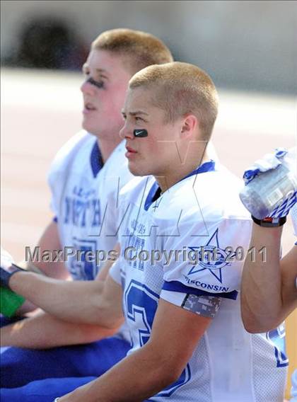 Thumbnail 3 in WFCA D4-7 All-Star Football Game photogallery.