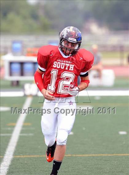 Thumbnail 3 in WFCA D4-7 All-Star Football Game photogallery.