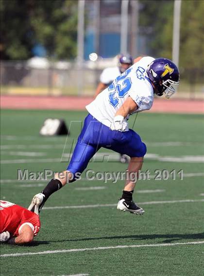 Thumbnail 3 in WFCA D4-7 All-Star Football Game photogallery.