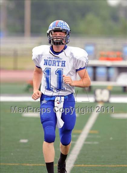 Thumbnail 3 in WFCA D4-7 All-Star Football Game photogallery.