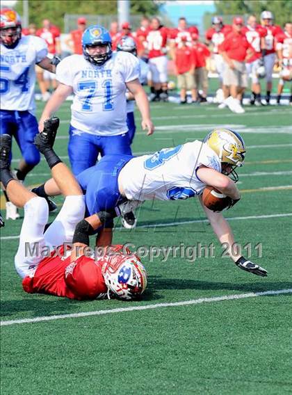 Thumbnail 3 in WFCA D4-7 All-Star Football Game photogallery.