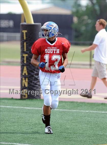 Thumbnail 2 in WFCA D4-7 All-Star Football Game photogallery.