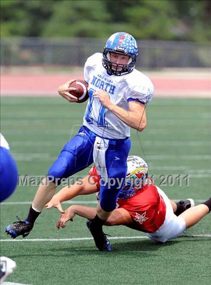 Thumbnail 3 in WFCA D4-7 All-Star Football Game photogallery.