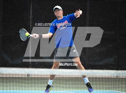 Thumbnail 2 in UIL 3A/4A Championships photogallery.