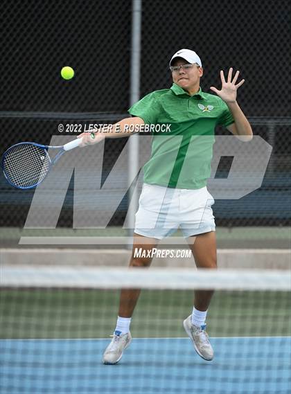 Thumbnail 2 in UIL 3A/4A Championships photogallery.