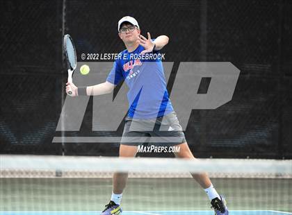 Thumbnail 1 in UIL 3A/4A Championships photogallery.