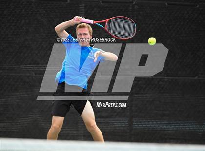 Thumbnail 2 in UIL 3A/4A Championships photogallery.