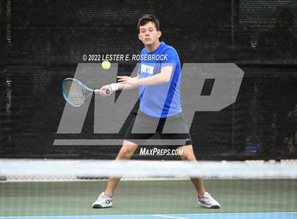 Thumbnail 2 in UIL 3A/4A Championships photogallery.