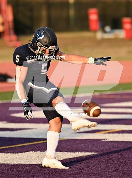 Thumbnail 1 in United South @ Boerne-Champion photogallery.