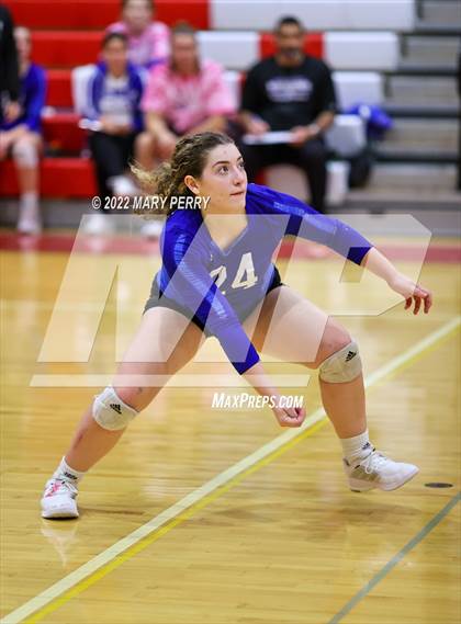 Thumbnail 1 in Lincoln @ Neshannock photogallery.