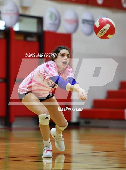Thumbnail 3 in Lincoln @ Neshannock photogallery.