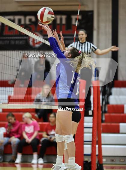 Thumbnail 1 in Lincoln @ Neshannock photogallery.