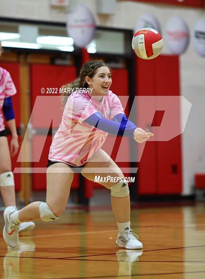 Thumbnail 2 in Lincoln @ Neshannock photogallery.