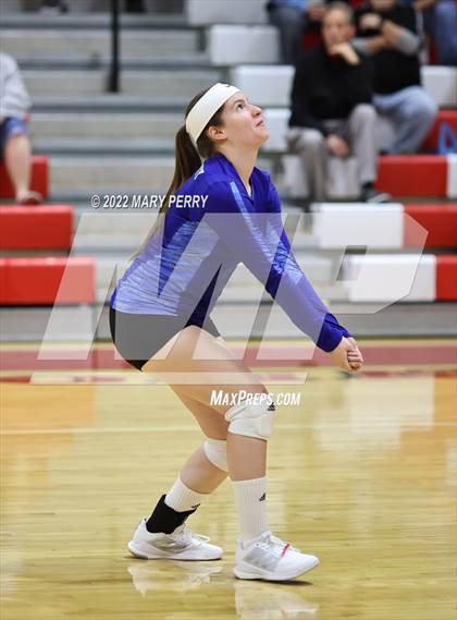 Thumbnail 2 in Lincoln @ Neshannock photogallery.