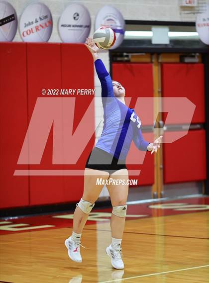 Thumbnail 3 in Lincoln @ Neshannock photogallery.