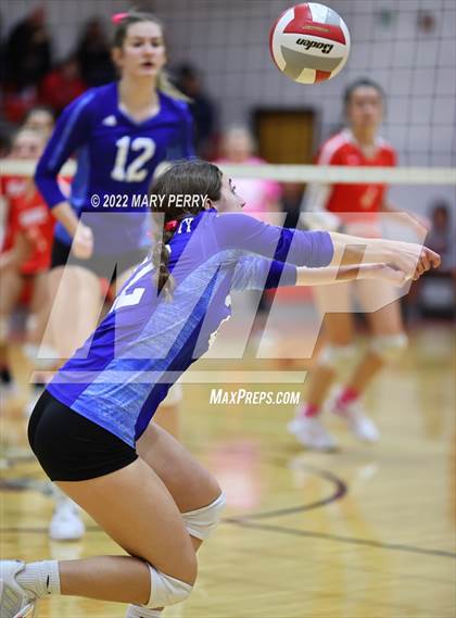 Thumbnail 3 in Lincoln @ Neshannock photogallery.