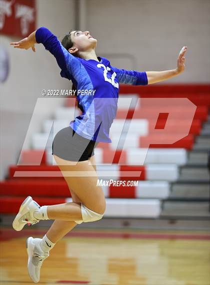 Thumbnail 2 in Lincoln @ Neshannock photogallery.