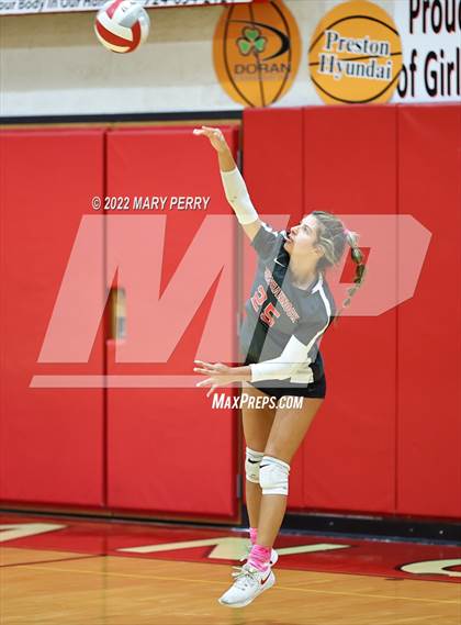 Thumbnail 1 in Lincoln @ Neshannock photogallery.