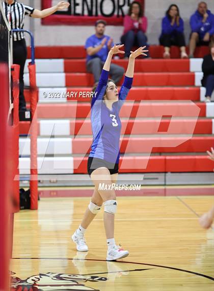 Thumbnail 3 in Lincoln @ Neshannock photogallery.