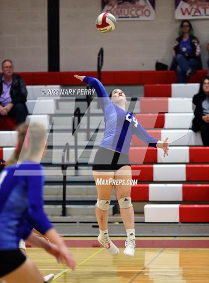 Thumbnail 3 in Lincoln @ Neshannock photogallery.