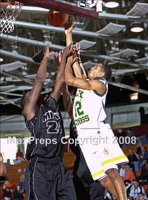Thumbnail 1 in Holy Cross vs Archbishop Mitty (Spalding Hoophall Classic) photogallery.