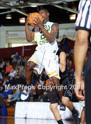 Thumbnail 3 in Holy Cross vs Archbishop Mitty (Spalding Hoophall Classic) photogallery.