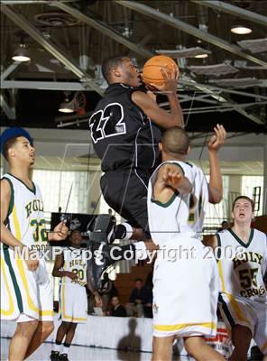 Thumbnail 2 in Holy Cross vs Archbishop Mitty (Spalding Hoophall Classic) photogallery.