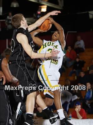 Thumbnail 1 in Holy Cross vs Archbishop Mitty (Spalding Hoophall Classic) photogallery.