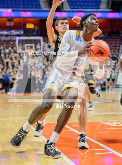 Thumbnail 3 in Kolbe-Cathedral vs. Hand (CIAC Class III Final) photogallery.