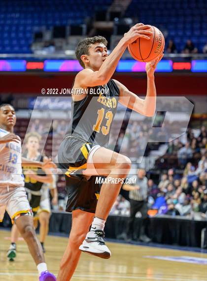 Thumbnail 2 in Kolbe-Cathedral vs. Hand (CIAC Class III Final) photogallery.