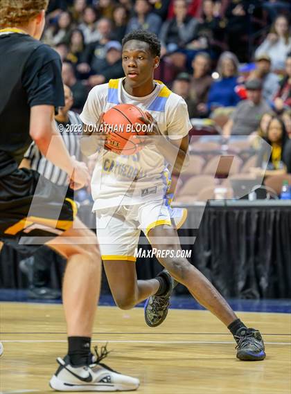 Thumbnail 1 in Kolbe-Cathedral vs. Hand (CIAC Class III Final) photogallery.