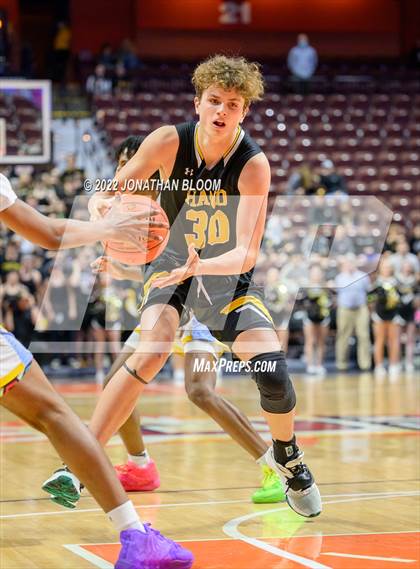 Thumbnail 1 in Kolbe-Cathedral vs. Hand (CIAC Class III Final) photogallery.