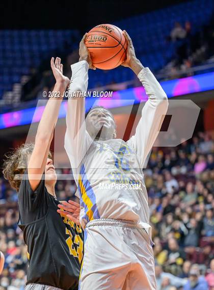 Thumbnail 3 in Kolbe-Cathedral vs. Hand (CIAC Class III Final) photogallery.