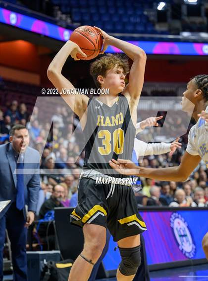 Thumbnail 1 in Kolbe-Cathedral vs. Hand (CIAC Class III Final) photogallery.