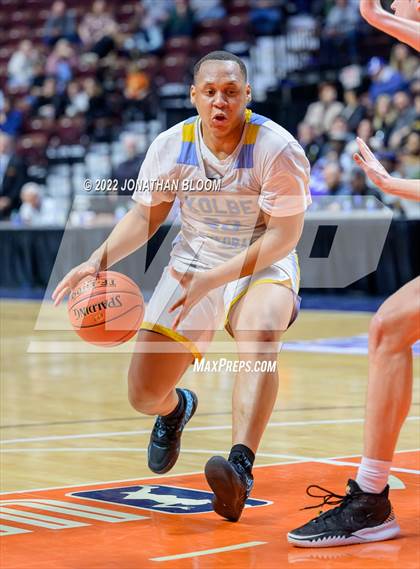 Thumbnail 2 in Kolbe-Cathedral vs. Hand (CIAC Class III Final) photogallery.