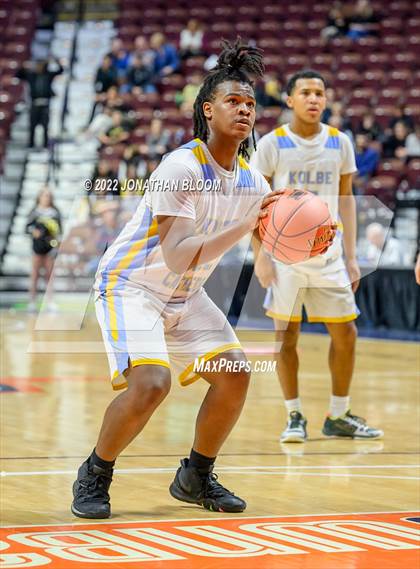 Thumbnail 3 in Kolbe-Cathedral vs. Hand (CIAC Class III Final) photogallery.