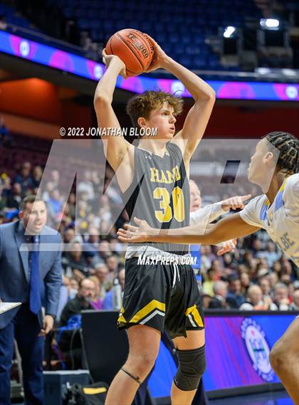 Thumbnail 2 in Kolbe-Cathedral vs. Hand (CIAC Class III Final) photogallery.