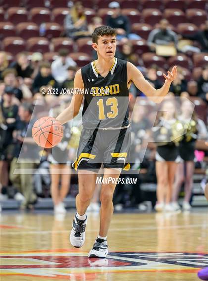 Thumbnail 3 in Kolbe-Cathedral vs. Hand (CIAC Class III Final) photogallery.